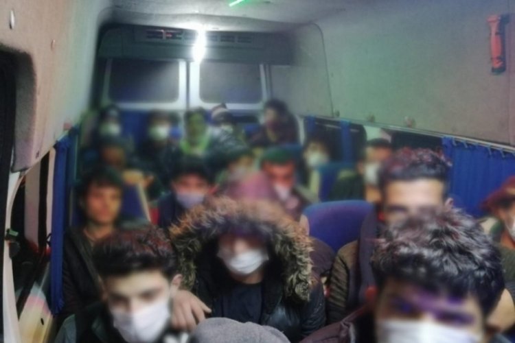 4 ara&ccedil;tan 63 d&uuml;zensiz g&ouml;&ccedil;men &ccedil;ıktı