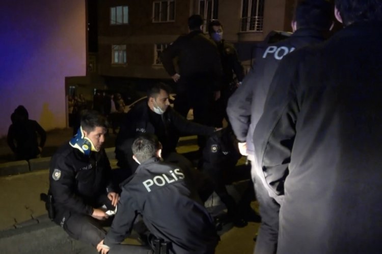 Polis aracı kaza yaptı: 2'si polis, 3 yaralı