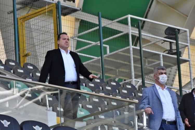 Akhisarspor'da zemine tam puan