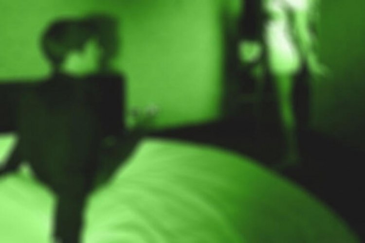 İkisi de 'benim karım' diyor! Uygunsuz videodaki kadın mahkemelik oldu