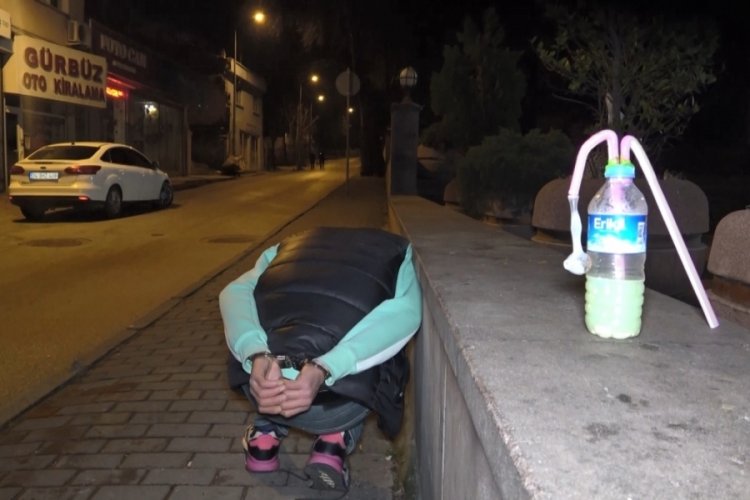 Bursa'da 'Cebimde diş ilacı var' dedi, uyuşturucu &ccedil;ıktı