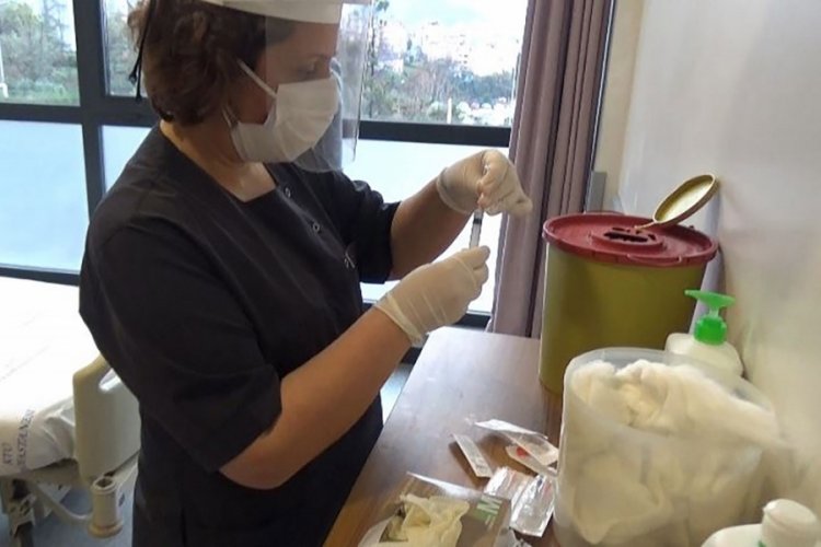 Mutant vir&uuml;ste 'aşı ka&ccedil;ağı' riski