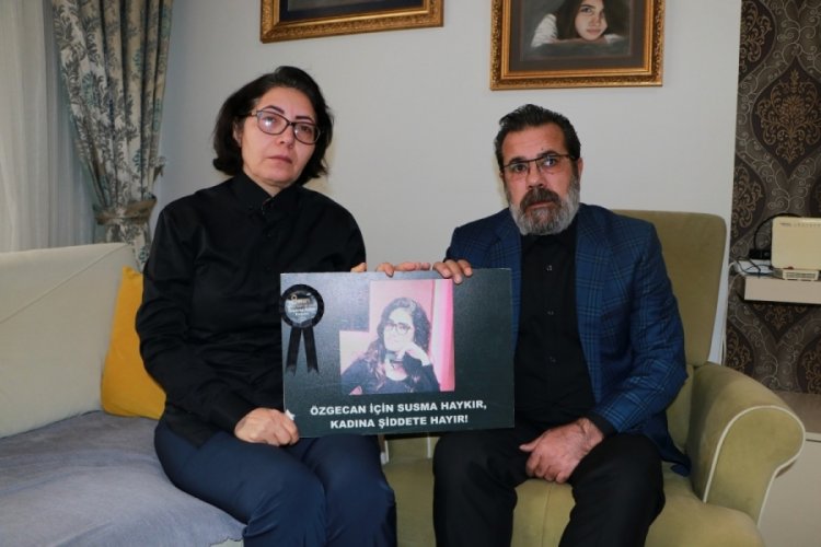 &Ouml;zgecan Aslan'ın babası: Kadına şiddet insanlığa ihanettir