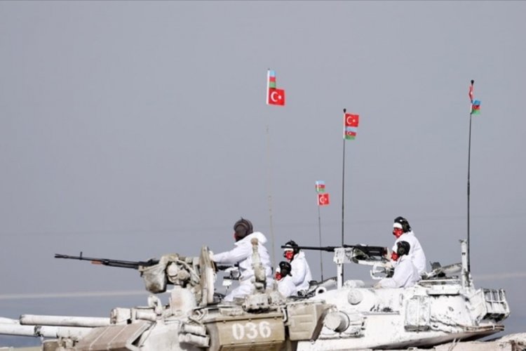 Karabağ zaferi kahramanları, Mehmet&ccedil;ik ile tatbikat yapmanın gururunu yaşıyor