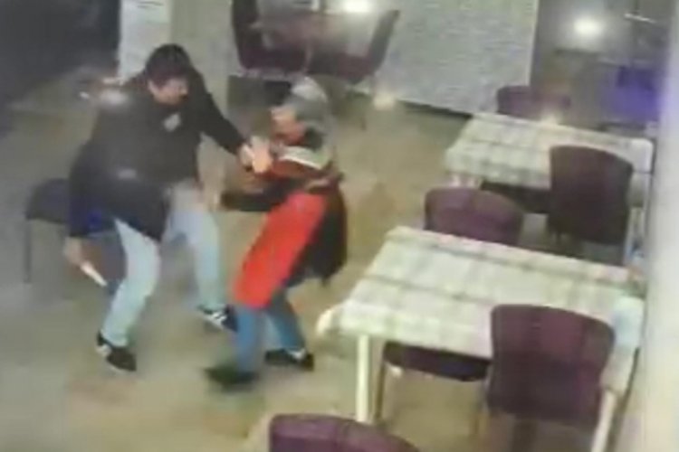 D&ouml;nerciyi &ouml;ld&uuml;ren adam 7 yıl &ouml;nce babasını &ouml;ld&uuml;rm&uuml;ş!