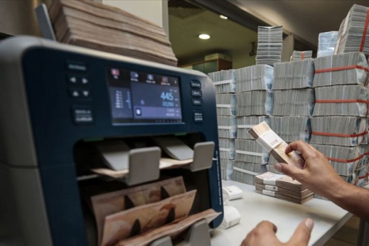 Bankacılık sekt&ouml;r&uuml;n&uuml;n mevduatı azaldı