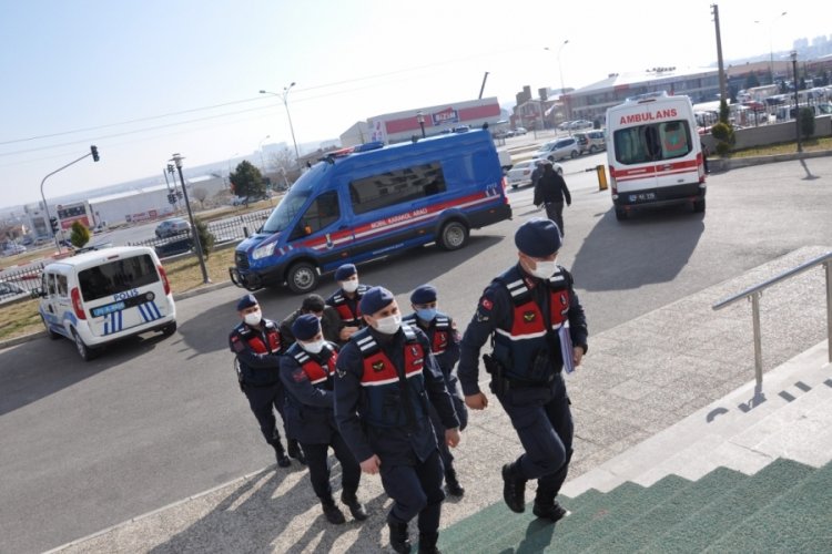 3 kardeşi bı&ccedil;aklayan şahıs tutuklandı