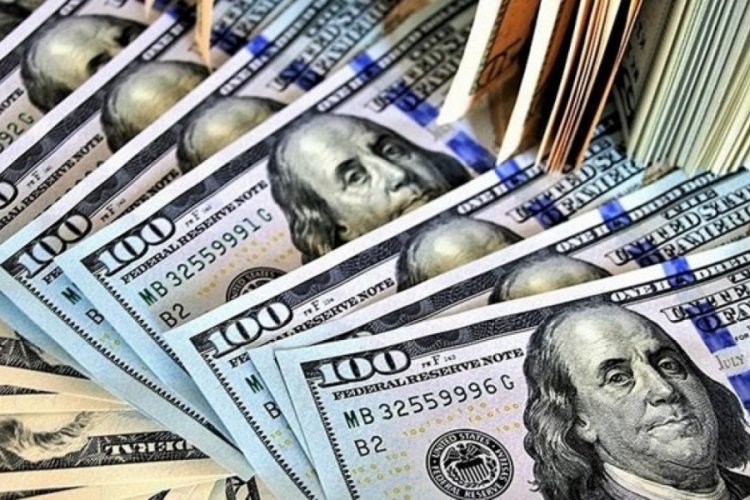 Yıl sonu dolar/TL beklentisi geriledi