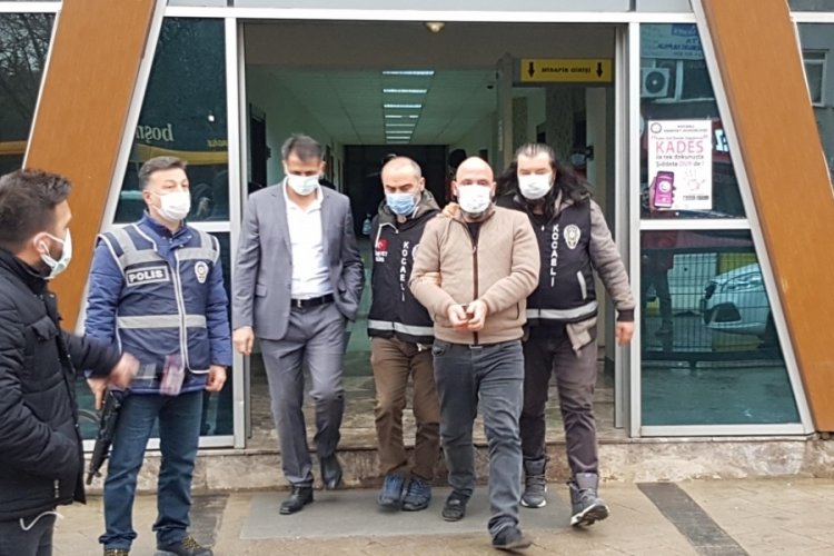 14 yıl &ouml;nce 6 ay arayla kaybolan iki arkadaşın &ouml;ld&uuml;r&uuml;l&uuml;p g&ouml;m&uuml;ld&uuml;ğ&uuml; ortaya &ccedil;ıktı