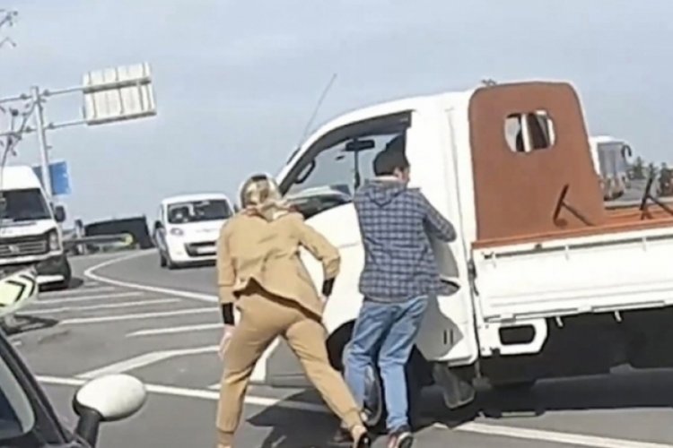 Gen&ccedil; kadının dehşeti yaşadığı olay kamerada