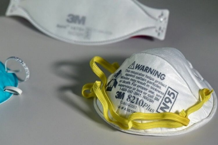 Sağlık &ccedil;alışanlarına milyonlarca sahte N95 maske dağıtıldı