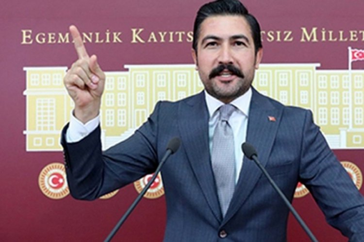 AK Parti'li &Ouml;zkan'dan anayasa a&ccedil;ıklaması