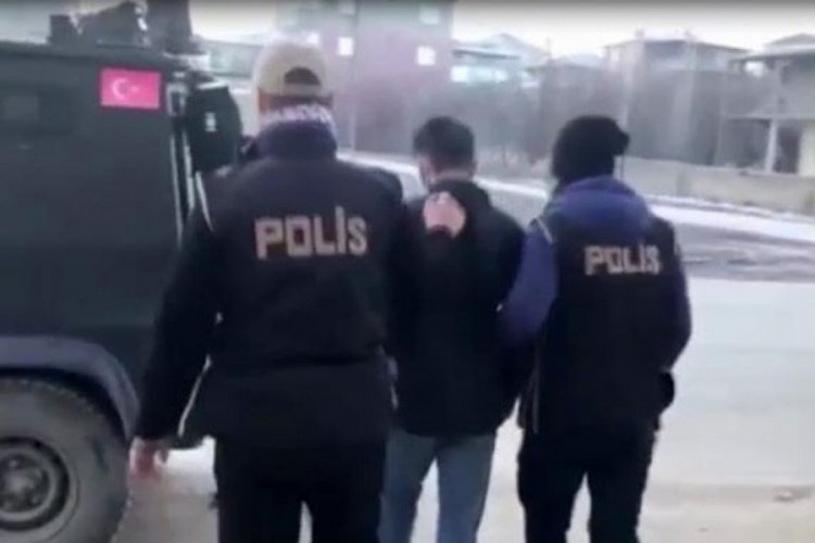 15 Şubat &ouml;ncesi ter&ouml;r operasyonu: 27 g&ouml;zaltı