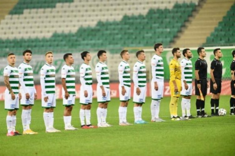 Bursaspor, evinde Tuzlaspor &ouml;n&uuml;nde galibiyet arıyor!