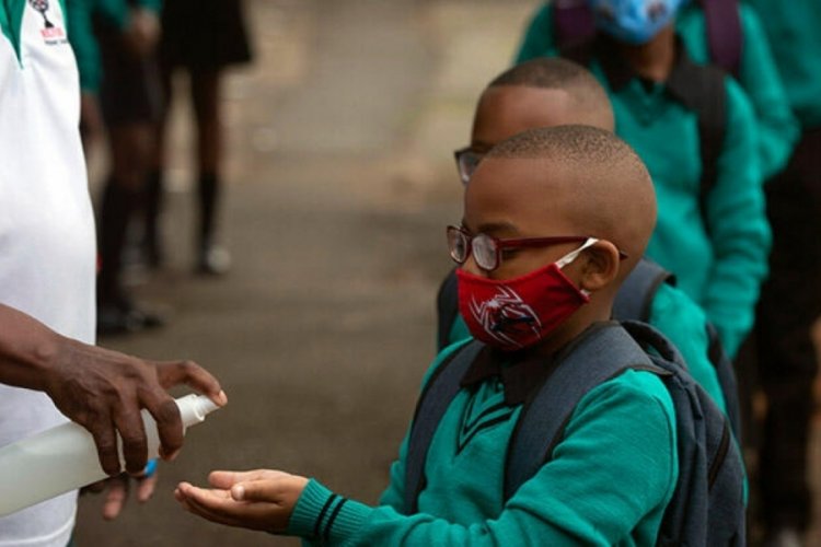 Güney Afrika Cumhuriyeti'nde okullar tekrar açıldı