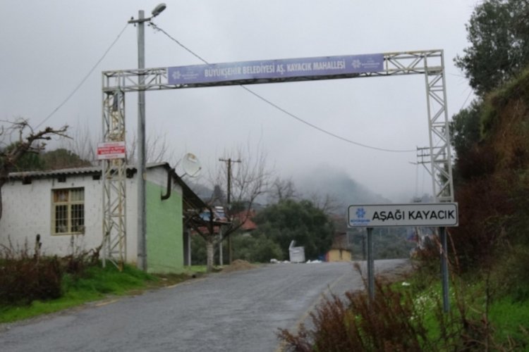 25 kişinin koronavir&uuml;se yakalandığı 150 hanelik mahalle karantinaya alındı