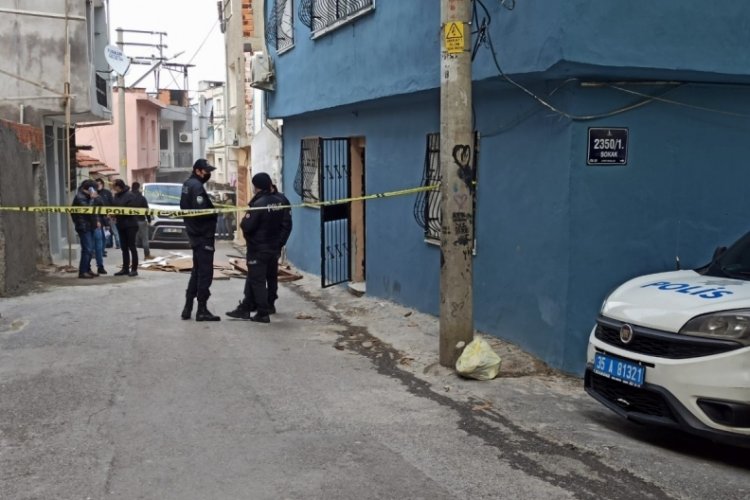 Evinde boğazı kesilmiş halde bulunan kadın hayatını kaybetti
