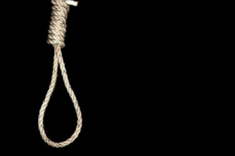 24 yaşındaki mahkum cezaevinde kendini astı