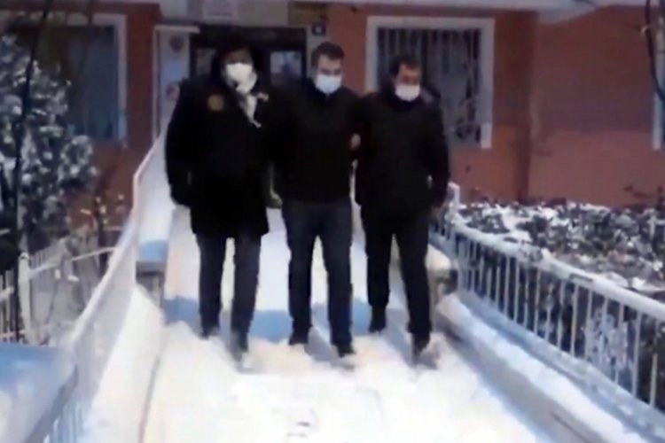 FETÖ'nün hücre evlerine baskın