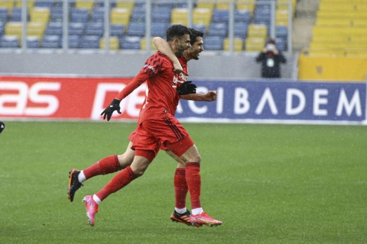 Beşiktaş oynadığı ma&ccedil;ların mutlak hakimi