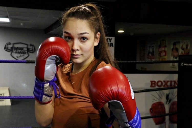 17 yaşındaki Dilara'nın hedefi d&uuml;nya şampiyonluğu