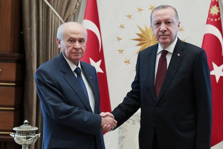Cumhurbaşkanı Erdoğan ve Bah&ccedil;eli anlaştı: Anayasa i&ccedil;in bilim kurulu oluşturuluyor