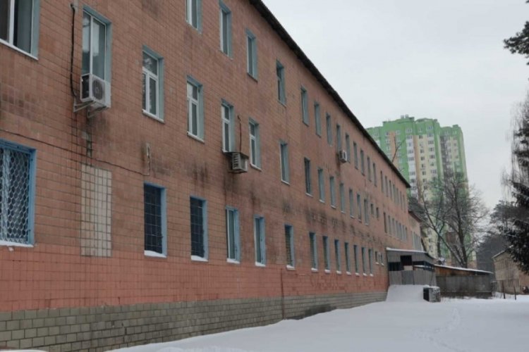 Ukrayna'da bir hapishane a&ccedil;ık arttırmayla satışa &ccedil;ıkarıldı