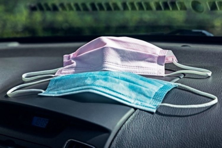 &Ccedil;ift maske tartışması