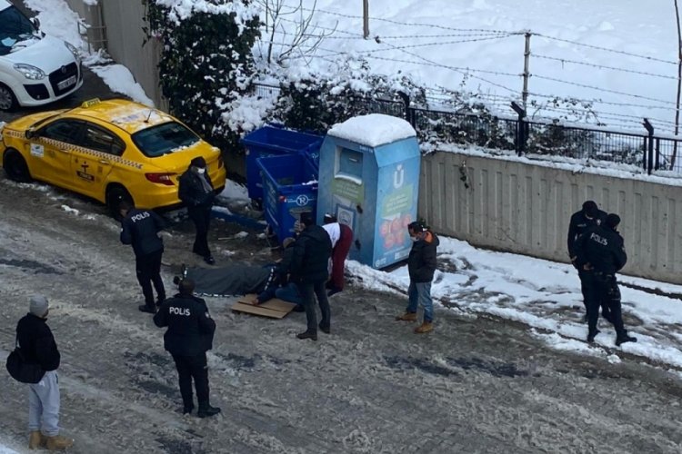 Buzlanan yolda ortalık savaş alanına d&ouml;nd&uuml;