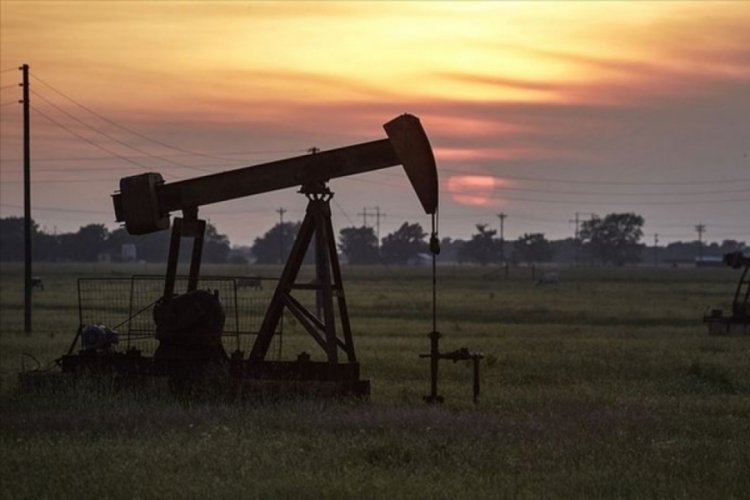 Brent petrol&uuml;n varil fiyatı 64.41 dolardan işlem g&ouml;r&uuml;yor