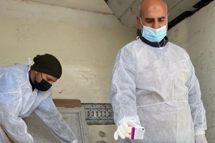 Korona vir&uuml;s aşıları Gazze Şeridi'ne ulaştı