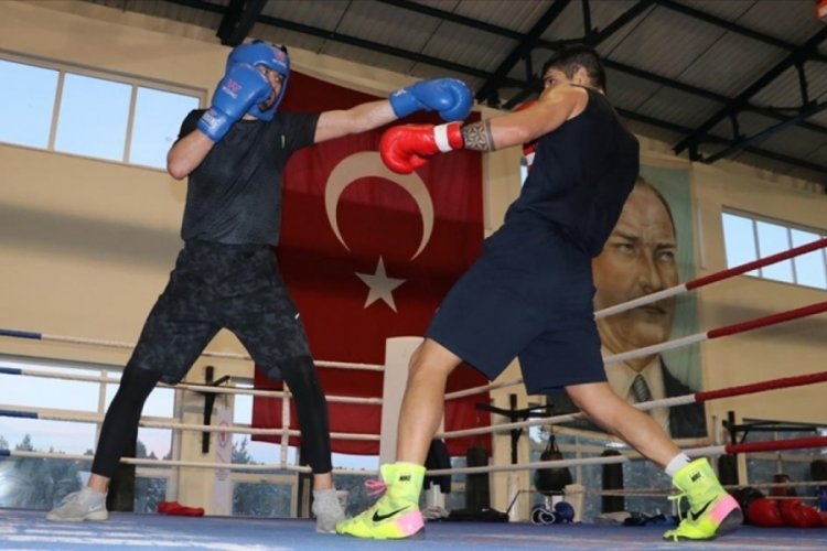 Boks Milli Takımı'nın hedefi Tokyo Olimpiyatları'nda altın madalyayla tarihe ge&ccedil;mek