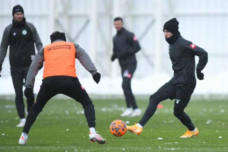 Konyaspor, Yeni Malatyaspor hazırlıklarını s&uuml;rd&uuml;rd&uuml;