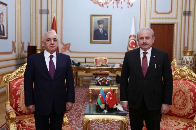 Şentop, Azerbaycan Başbakanı Esedov'u Meclis'te misafir etti