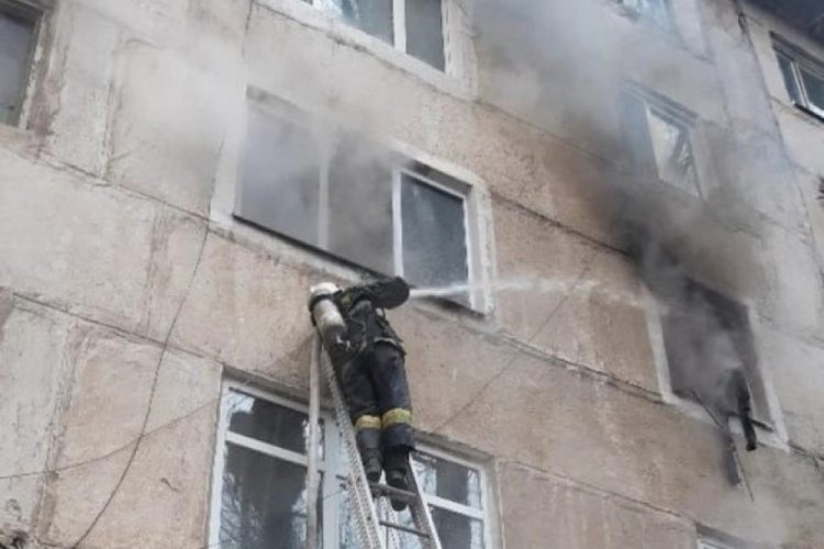 Kazakistan'da yangın faciası: 5 çocuk hayatını kaybetti