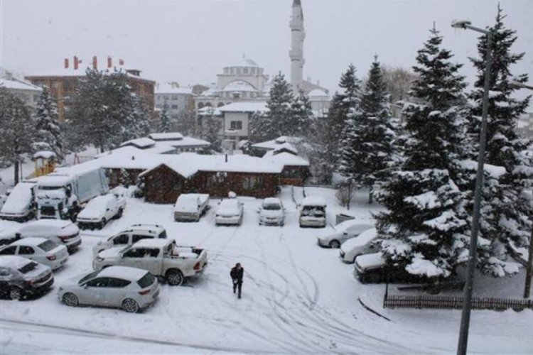 Bolu eksi 29.7'yi gördü, Türkiye'nin gece en soğuk ili oldu