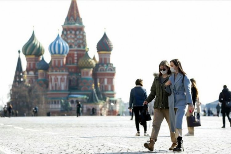 Rusya'da son 24 saatte 12 bin 953 yeni vaka