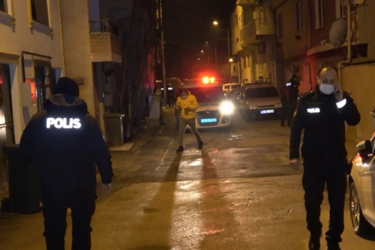 Bursa'da polisin 'dur' ihtarına uymayıp kaçarken kazara kendini vurdu