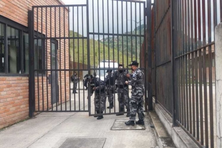 Ekvador'da 3 hapishanede isyan çıktı: 50 ölü