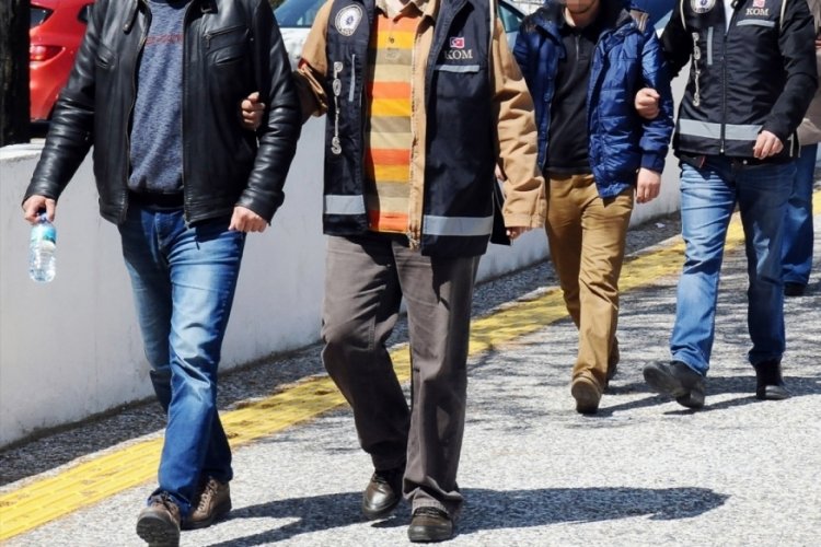 ATM'lere sahte para y&uuml;kleyip dolandırmaya &ccedil;alıştılar