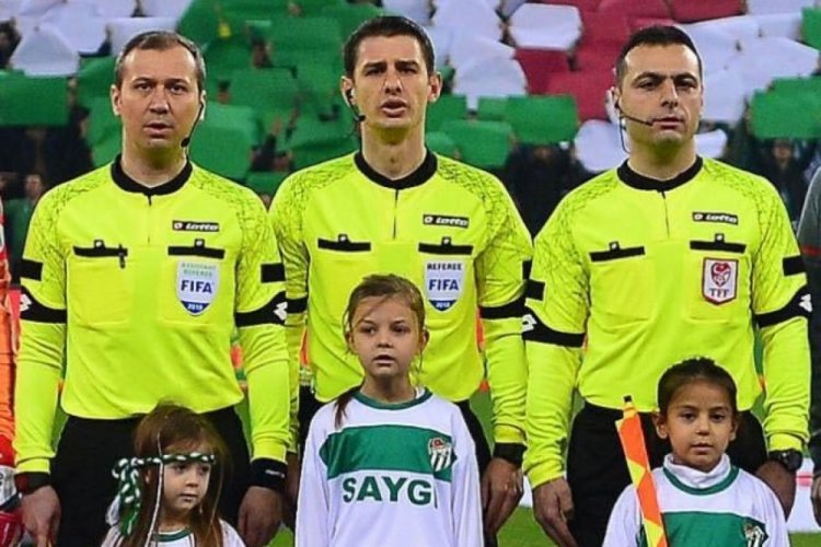 İzmirli hakemlerin Avrupa gururu