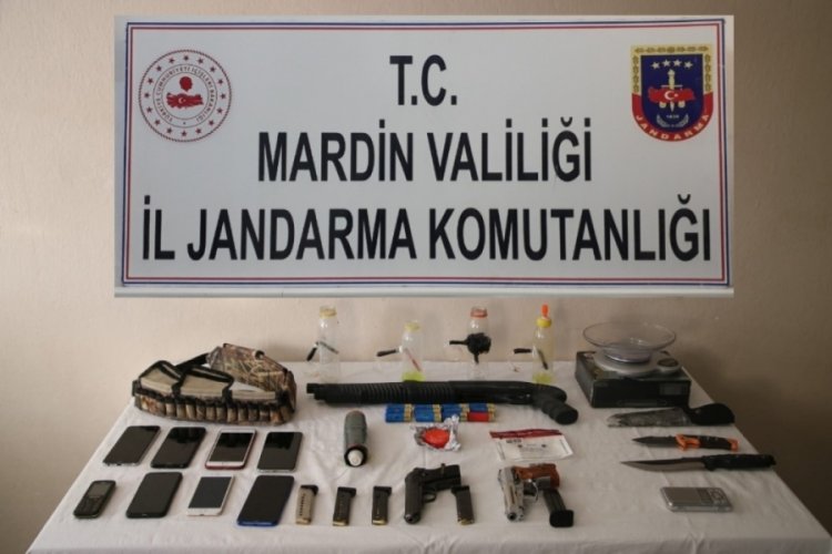Uyuşturucu &ccedil;etesine şafak vakti operasyonu