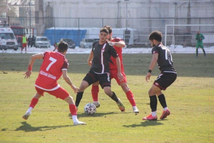 Kastamonuspor sahasında kazandı