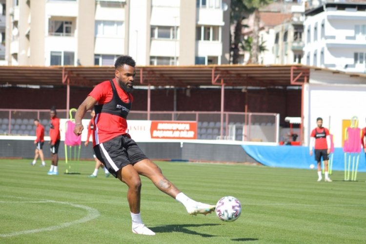 Hatayspor, MKE Ankarag&uuml;c&uuml; ma&ccedil;ının hazırlıklarını s&uuml;rd&uuml;rd&uuml;