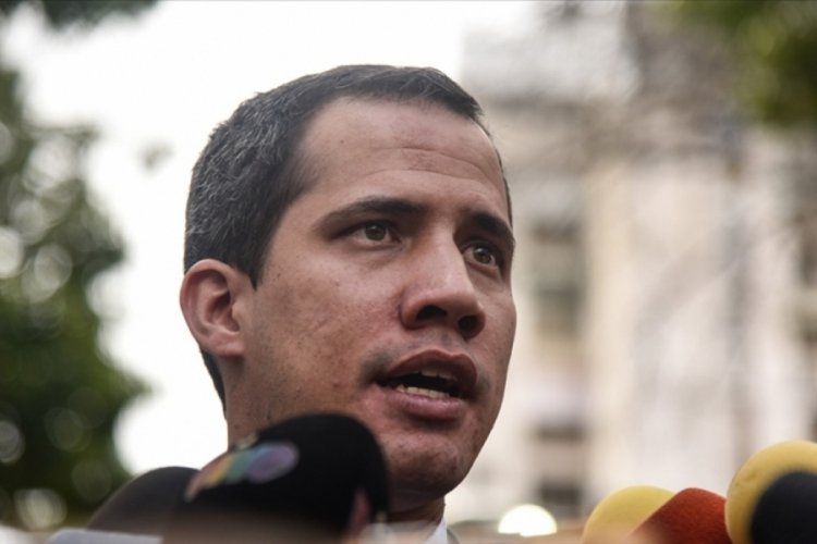Venezuela'da muhalif lider Guaido, 15 yıl boyunca kamu görevlerinden men edildi