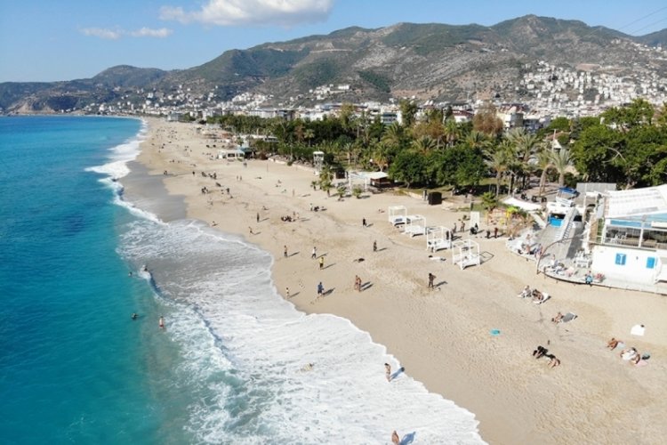 Antalya'nın Kleopatra Plajı dünya sıralamasına girdi