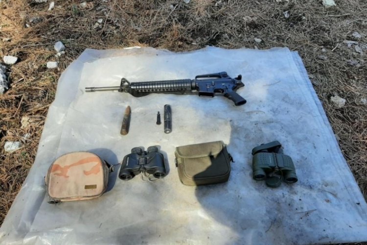 PKK sığınağında silah ve m&uuml;himmat ele ge&ccedil;ti