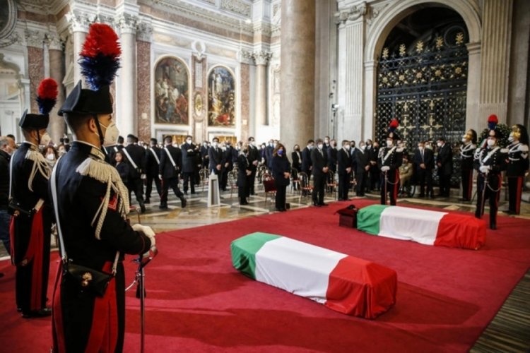 İtalyan Büyükelçi için devlet töreni düzenlendi