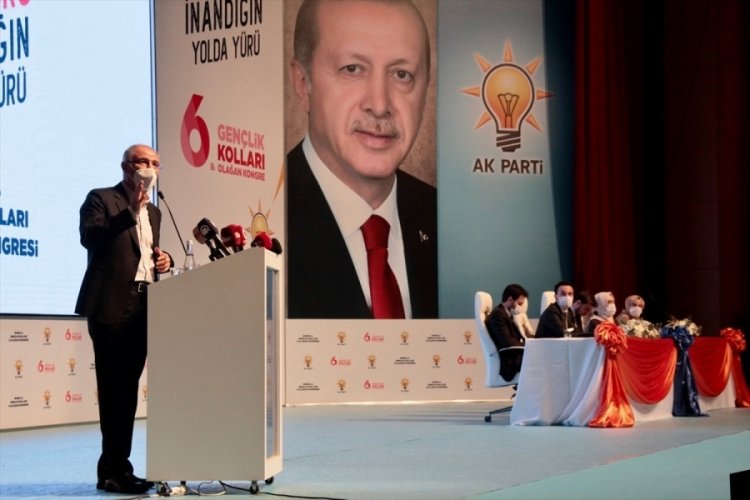 AK Parti Bursa'da gençlik kolları kongresi de tamam! Efkan Ala'dan dikkat çeken açıklamalar