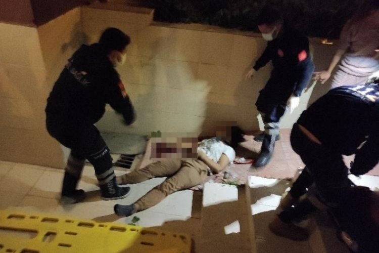 &Uuml;&ccedil;&uuml;nc&uuml; kattan d&uuml;şen kadın ağır yaralandı